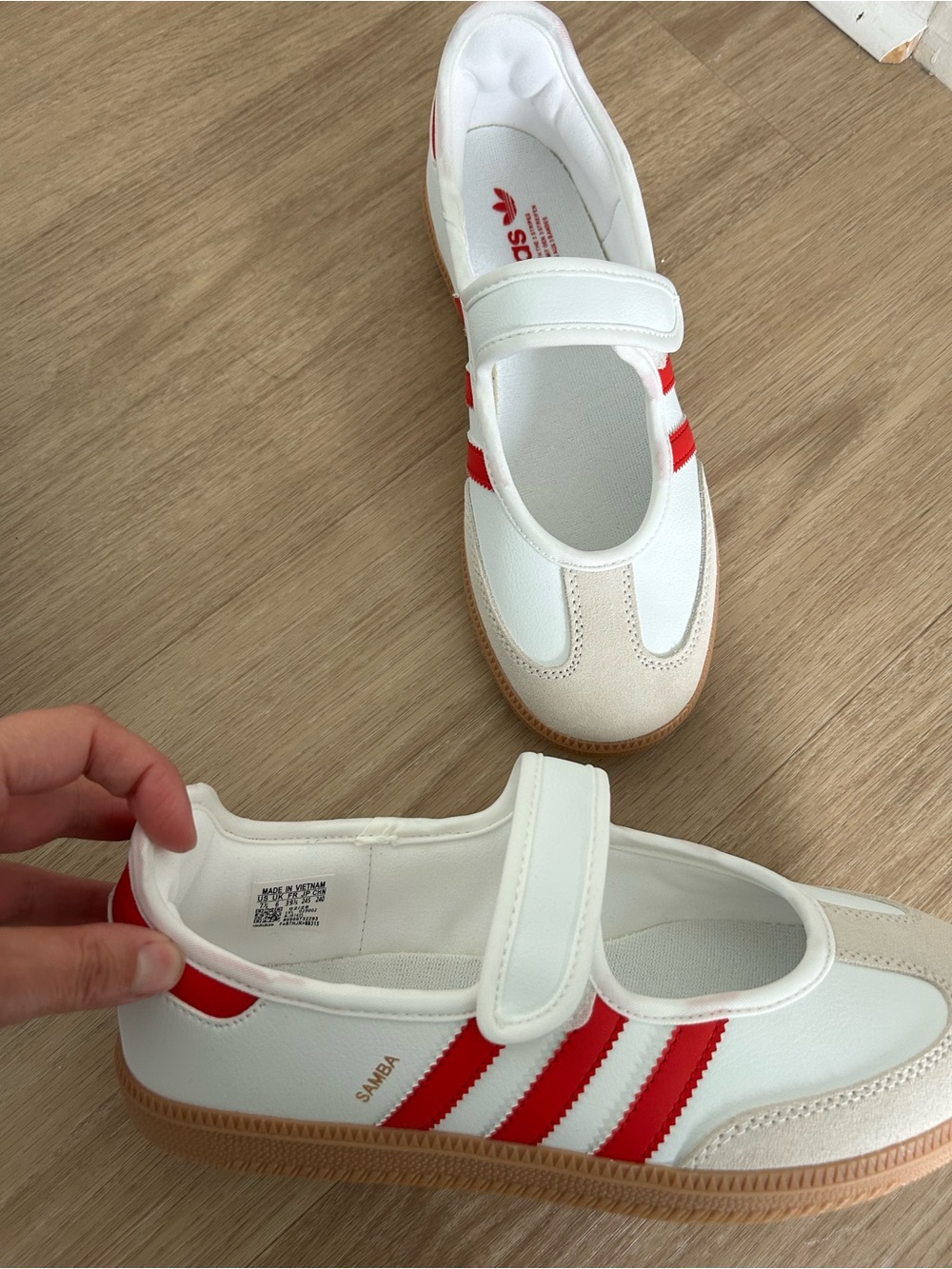 NEW adidas Samba Jane sneakers, brand new in box - Picture 4 of 9